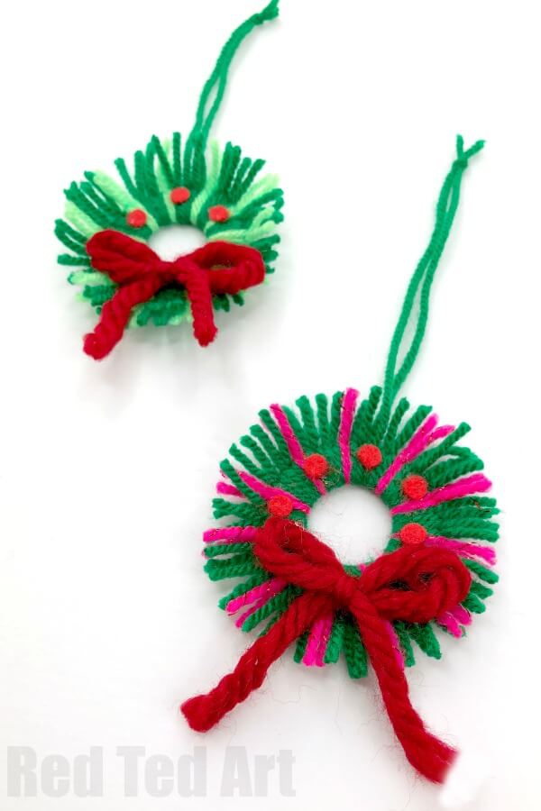 40 Easy DIY Christmas Yarn Crafts Don't Be Such a Square